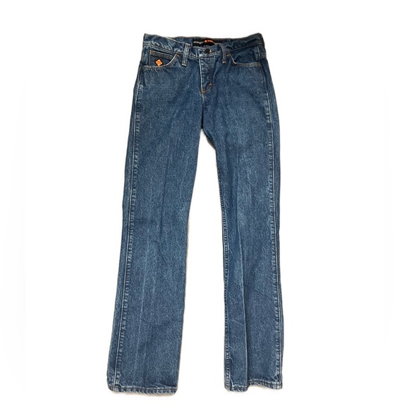 Wrangler Women’s Mid-Rise Boot Cut Jeans- Size 29 Tall. - Picture 3 of 9